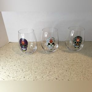 Set of 3 Wine Glasses